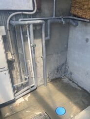 愛知県一宮市の給水管工事｜給水管引き直しと保温カバー施工後の完了写真