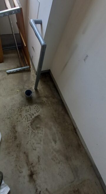 alt="【愛知県愛西市】配管工事 施工後 老朽化した配管を交換しポンプ設備の解体撤去と処分を行い安全に使用できる状態へ復旧した様子"