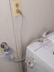 alt="【三重県四日市市】洗濯水栓・ホース交換工事 施工後 洗濯水栓LF-WJ50KQとホースを新しいものへ交換し水漏れが解消され安心して使用できる状態に復旧した様子"